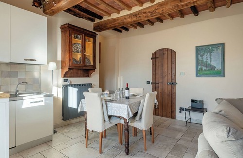 Uzzano Casa | Casa de vacaciones 'Villa Petri' con terraza privada, jardín compartido y Wi-Fi