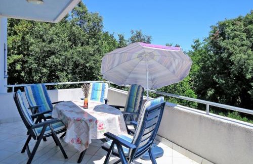 Gondolici Casa | Holiday Home Vista by Interhome