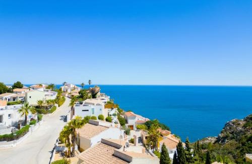 Cumbre del Sol Casa | Holiday Home Vista Romantica by Interhome