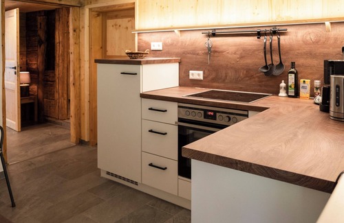 Hornberg Casa | Casa de vacaciones 'Waldhäusle, 70 m²' con vistas a la montaña, terraza privada y wifi