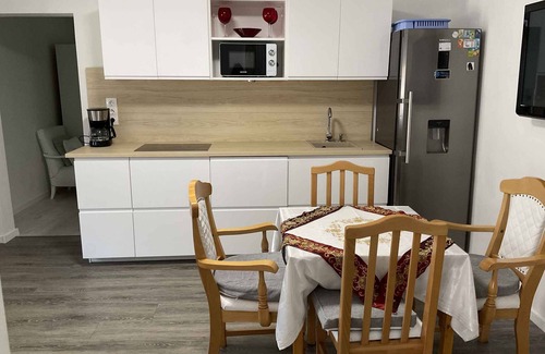 Balatonbereny Casa | Casa vacacional con lavadora y horno fuera