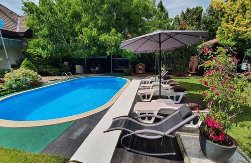 Siofok Casa | Casa vacacional con piscina grande