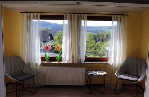 Hardt Casa | Casa de vacaciones 'Ferienhaus Zur Schönen Aussicht' con terraza privada, jardín privado y Wi-Fi