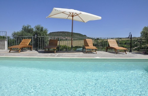 Lu Bagnu Apartamento | Holiday house with pool and garden, all amenities, perfect for children,