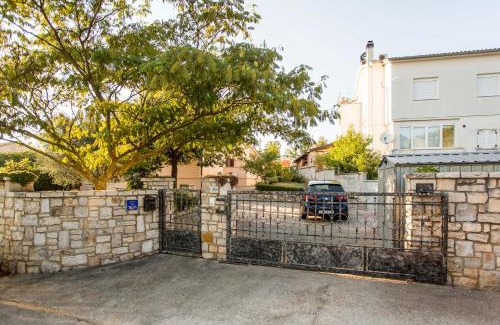 Rovinjsko Selo Apartamento | Holiday House Alex