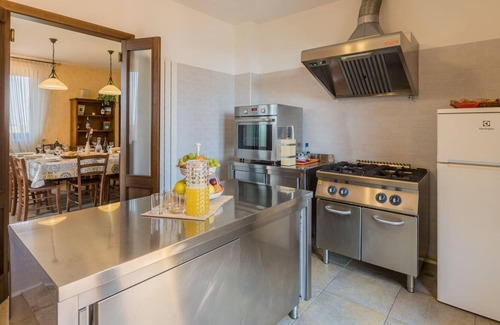 Corinaldo Casa | Holiday house Corinaldo for 1 - 10 persons with 4 bedrooms - Holiday home