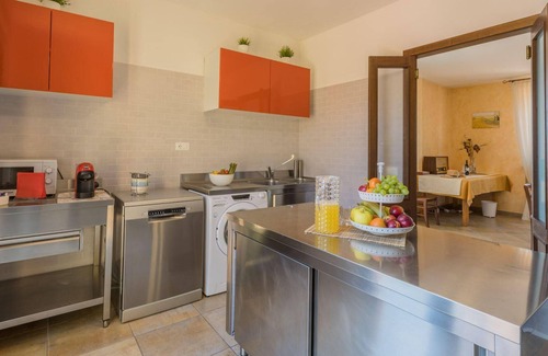 Corinaldo Casa | Holiday house Corinaldo for 1 - 10 persons with 4 bedrooms - Holiday home