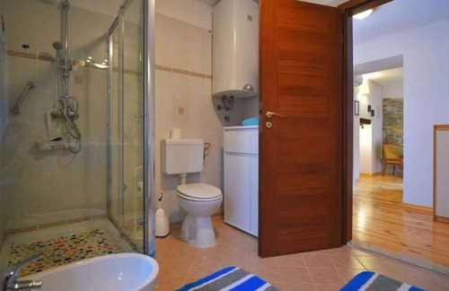 Cerovlje Casa | Casa vacacional para 6 personas en paz tranquila, centro de Istria