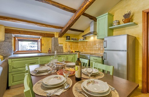 Grabri Casa | Holiday House Kapitani Hum