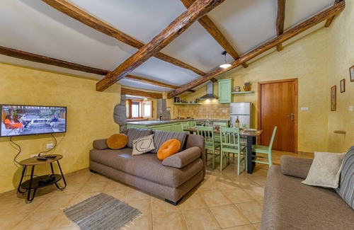 Grabri Casa | Holiday House Kapitani Hum