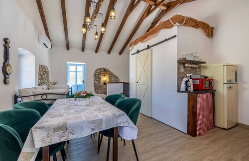 Skrbcici Casa | Casa vacacional KUNTENTA con piscina privada y jacuzzi