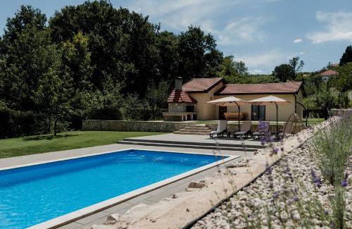 Trn Casa | Holiday House Lastva