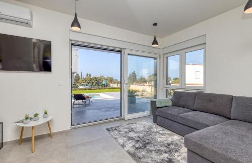 Peroj Casa | Holiday House Lipa with Private Pool