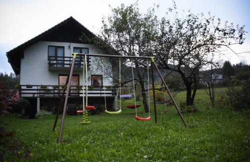 Ogulin Casa | Holiday house On the riverside