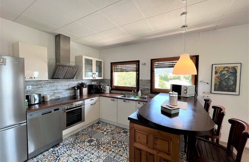 El Mas Fumats Casa | casa de vacaciones 4 hab, 4 baños, piscina, fibra internet ACC, vistas al mar