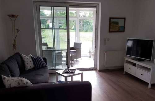 Hundorf Casa | Casa de vacaciones "Seewind" directamente en el Schweriner Außenensee óptimo para 4 personas