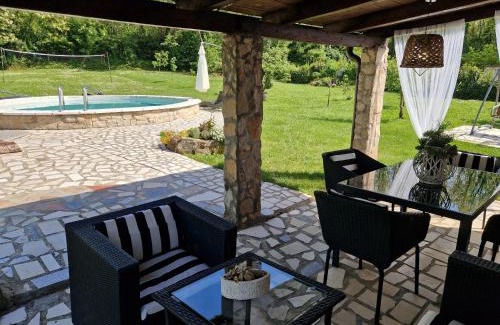 Sveta Nedelja Casa | Holiday House VUKI