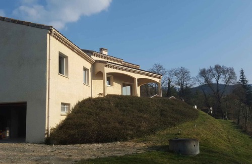 Aouste-sur-Sye Casa | CASA DE VACACIONES en la Drôme provenzal