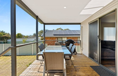 Sussex Inlet Casa | Holiday In The Moos - Four bedroom home of relaxation!