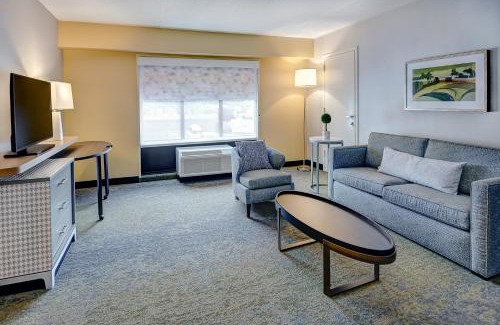 East Windsor Hotel | Holiday Inn East Windsor by IHG