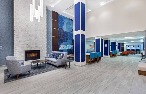 Cleveland Hotel | Holiday Inn Express Cleveland Northwest by IHG