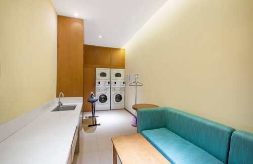 Jianggan Hotel | Holiday Inn Express Hangzhou East Station by IHG