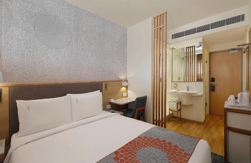 Hyderabad Hotel | Holiday Inn Express Hyderabad Banjara Hills by IHG