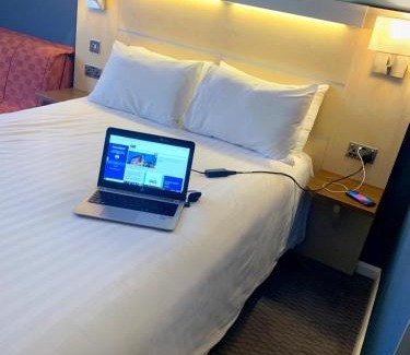 Thorpe Satchville Hotel | Holiday Inn Express Leicester City by IHG