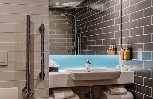 Chinatown Hotel | Holiday Inn Express Liverpool Central by IHG