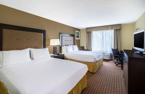 North East Hotel | Holiday Inn Express North East by IHG
