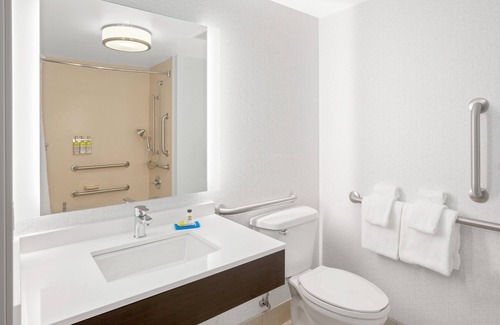 Marysville Hotel | Holiday Inn Express & Suites Marysville by IHG