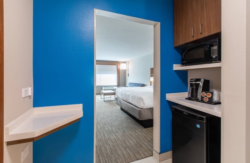 Powdersville Hotel | Holiday Inn Express & Suites Greenville S- Piedmont by IHG