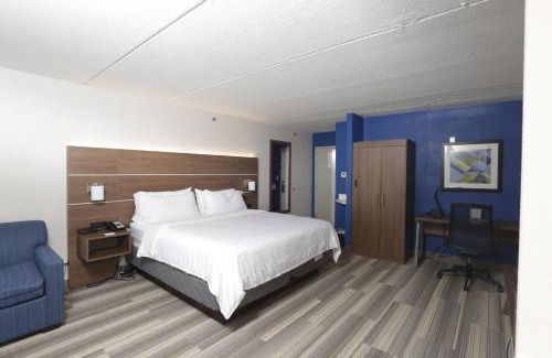 Tempe Hotel | Holiday Inn Express & Suites Tempe by IHG