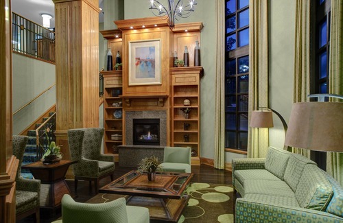 Lindbergh Hotel | Holiday Inn Express & Suites Atlanta Buckhead by IHG