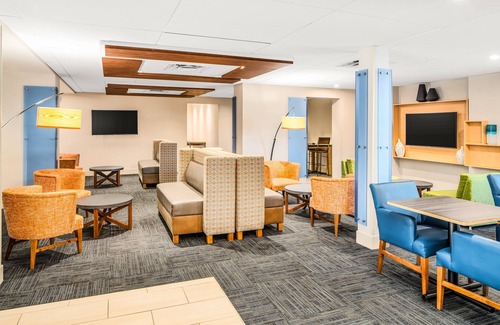 Harbordale Hotel | Holiday Inn Express Ft. Lauderdale Cruise-Airport by IHG