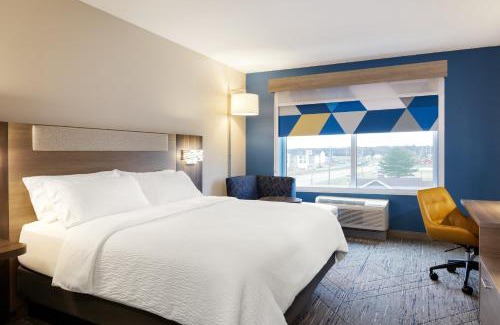 Sault Ste. Marie Hotel | Holiday Inn Express Sault Ste Marie by IHG