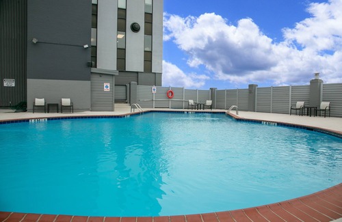 Metairie Hotel | Holiday Inn Metairie New Orleans by IHG