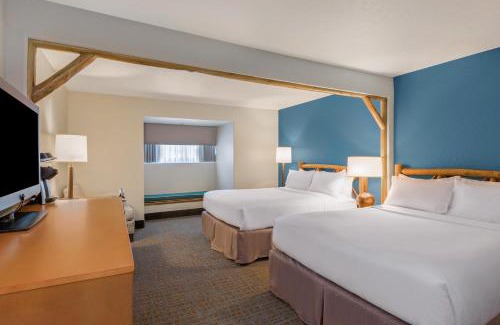 The Village Hotel | Holiday Inn Resort The Lodge at Big Bear Lake by IHG