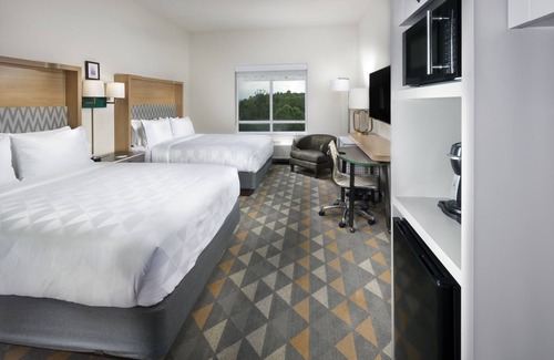 Skyland Hotel | Holiday Inn & Suites Arden - Asheville Airport by IHG