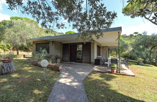 Castiglione della Pescaia Casa | Holiday Home Villa Anna by Interhome