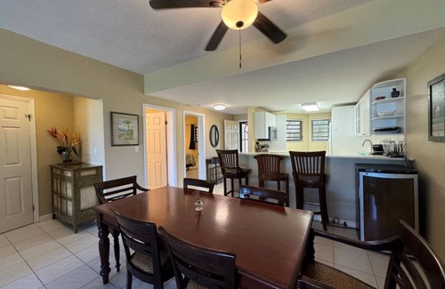 La Grande Princesse Condominio | HOLIDAY SPECIAL! Island Oasis-Luxury condo at Pelican Cove