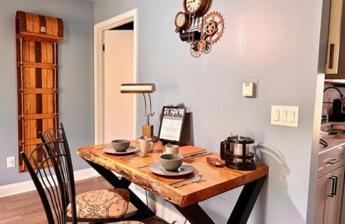 Ellicottville Condominio | Holiday Valley Hideaway, Newly Renovated Walking distance to Village & Slopes