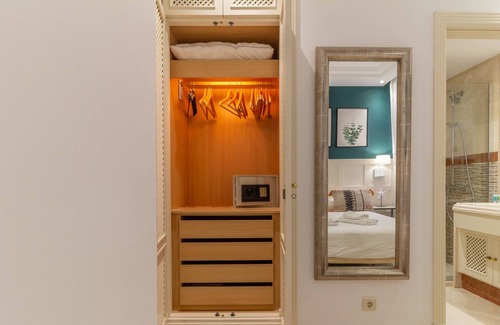 Nikki Beach Complejo | Apartamento vacacional "Xpce Don Carlos Gardens" con piscina, jardín y Wi-Fi