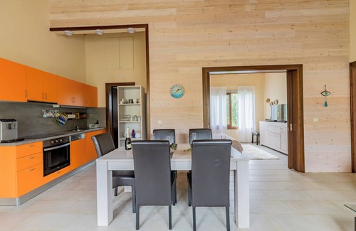 Giannades Casa | Holidayhome Matthäus 6-10 pers, rodeado por Olivehain, a 3 km cerca del mar,