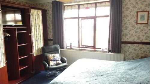 Littleborough Casa | Hollingworth Lake Guest House Room Only Accommodation