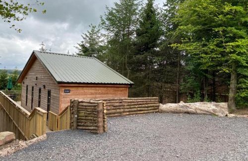 Cupar Apartamento | Holly Berry Lodge with Hot Tub