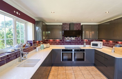 Holton Le Clay Cabaña | Holly Cottage