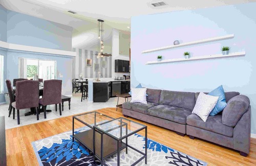 Davenport Villa | Hollybrook @ Hampton Lakes, a 4 bed 3 bath pet friendly luxury west facing home