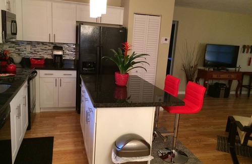 Wilton Manors Casa | Hogar lejos del hogar / Se admiten mascotas