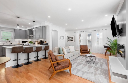 Highlands Casa | Home Away From Home in Lowell